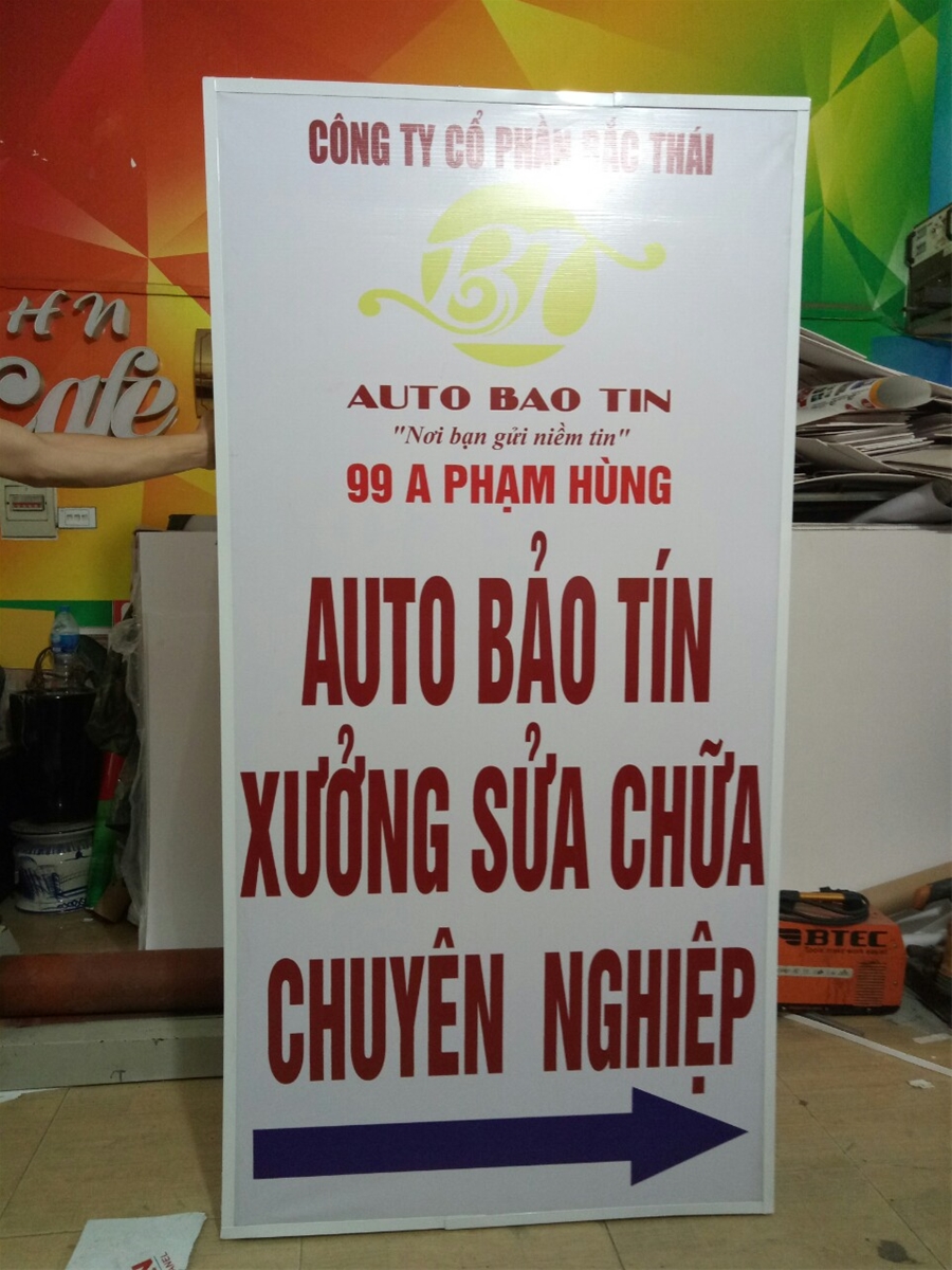 Thi công hộp đèn quảng cáo, biển chữ nổi tại Từ Liêm, Hà Nội